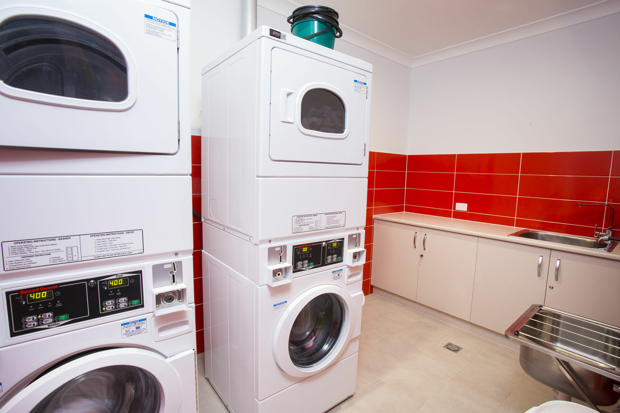 Altitude Motel Apartments Тувумба Екстер'єр фото